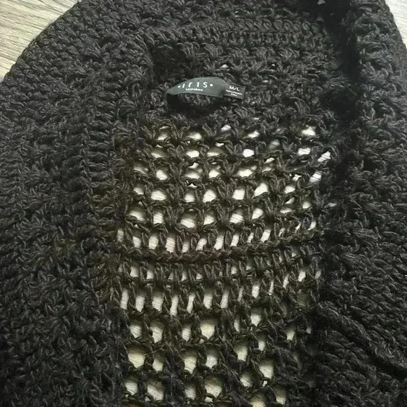 🔥Iris Setlakwe🔥 | Black wool blend chunky knit cardigan quarter sleeve - Picture 4 of 12